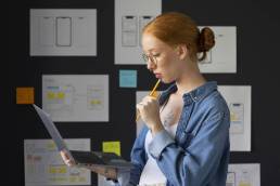 grafica mentre lavora ad un progetto